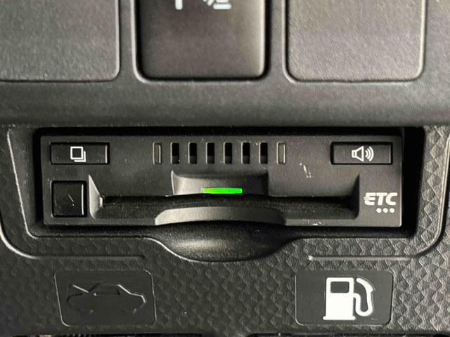 �d�s�b�J�[�h��}�����邱�Ƃō������H�𗘗p����ۂ̎x�������L���b�V�����X�ɂȂ�����A�d�s�b�X�}�[�g�C���^�[�`�F���W�����p�ł�����A�ƂĂ��֗��ȃA�C�e���ł��I�ۏ؂͏C���ۏ؂݂̂ƂȂ�܂��B