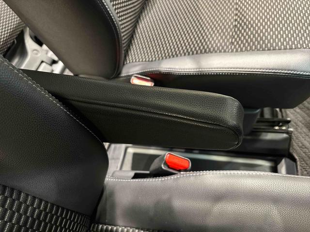 �^�]�Ȃɂ̓t�����g�Z���^�[�A�[�����X�g�B