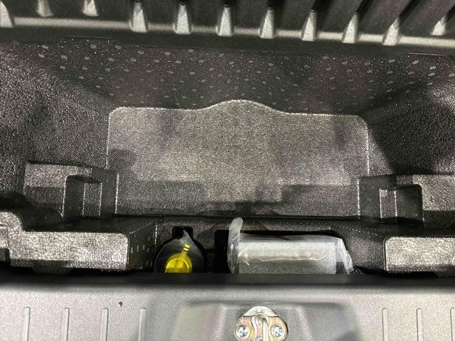 ムーヴキャンバス Ｘメイクアップリミテッド　ＳＡＩＩＩ　ナビ　ドラレコ　ＥＴＣ　パノラマモニター対応カメラ　両側パワースライドドア　ハロゲンライト　ＬＥＤフォグランプ　置き楽ボックス　オートライト　プッシュボタンスタート　セキュリティアラーム（46枚目）