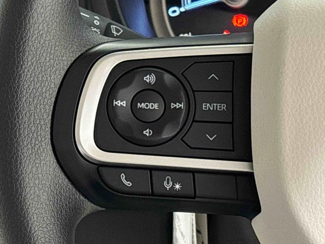 ムーヴキャンバス ストライプスＧ　ＬＥＤオートライト・フォグランプ　電動パーキングブレーキ　プッシュボタンスタート　セキュリティアラーム　バックカメラ　両側パワースライドドアウエルカムオープン機能　オート電動格納式ドアミラー（13枚目）