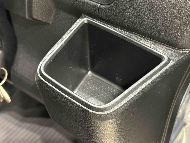 ハイゼットカーゴ ＤＸ　　納車前点検整備あり／メーカー保証あり（保障継承）　ＬＥＤヘッドランプ　トップシェイドガラス　コーナーセンサー　オーバーヘッドシェルフ　フロントドアパワーウインドウ　キーレスエントリー　ＡＭ／ＦＭラジオ　テンパータイヤ　スチールホイール（25枚目）