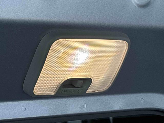 ハイゼットカーゴ ＤＸ　　納車前点検整備あり／メーカー保証あり（保障継承）　ＬＥＤヘッドランプ　トップシェイドガラス　コーナーセンサー　オーバーヘッドシェルフ　フロントドアパワーウインドウ　キーレスエントリー　ＡＭ／ＦＭラジオ　テンパータイヤ　スチールホイール（36枚目）