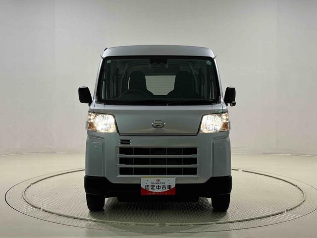 ハイゼットカーゴ ＤＸ　　納車前点検整備あり／メーカー保証あり（保障継承）　ＬＥＤヘッドランプ　トップシェイドガラス　コーナーセンサー　オーバーヘッドシェルフ　フロントドアパワーウインドウ　キーレスエントリー　ＡＭ／ＦＭラジオ　テンパータイヤ　スチールホイール（42枚目）