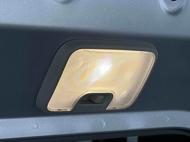 ハイゼットカーゴ ＤＸ　キーレスエントリー　マニュアルエアコン　運転席・助手席パワーウインドウ　オートライト　ハンド式サイドブレーキ　ハロゲンヘッドライト　アイドリングストップ機能　　　テンパータイヤ（35枚目）