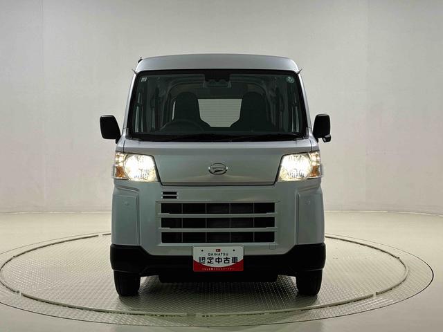 ハイゼットカーゴ ＤＸ　キーレスエントリー　マニュアルエアコン　運転席・助手席パワーウインドウ　オートライト　ハンド式サイドブレーキ　ハロゲンヘッドライト　アイドリングストップ機能　　　テンパータイヤ（41枚目）