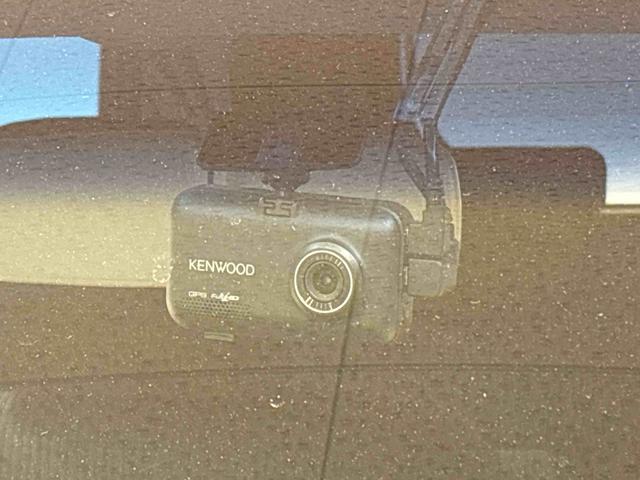 �̒��O�E����̃f�[�^���L�^���Ă������ƂŁA�q�ϓI�Ȍ��؂��s�����Ƃ��ł���h���C�u���R�[�_�[���t���Ă܂��B