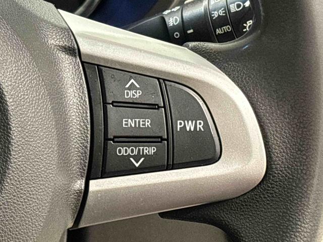 �c�������������؂�ւ��X�e�A�����O�X�C�b�`�ŃV�[���ɍ��킹�ĂQ�̑��s���[�h�̐؂�ւ����\�I�������������ɕ֗��ȃp���[���[�h�B�R��d���̃X�}�[�g�ȑ���̃G�R���[�h�B