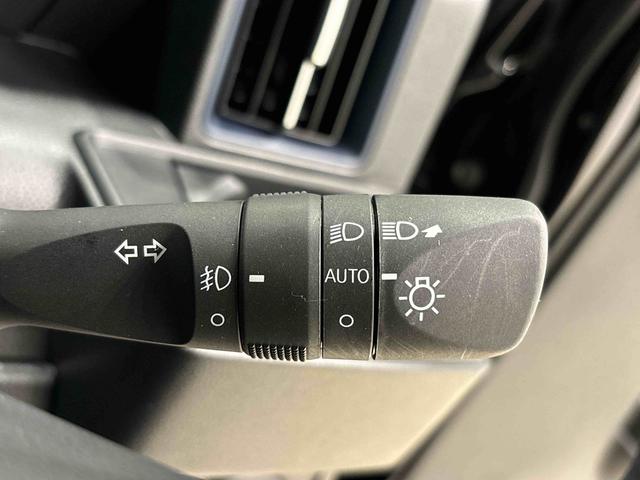 タント カスタムＲＳ　バックモニター対応カメラ　シートヒーター　ＬＥＤオートライト　パワースライドドアウェルカムオープン機能　電動パーキングブレーキ　運転席助手席シートヒーター　アルミホイール　キーフリーシステム　　オート電動格納式ドアミラー（23枚目）