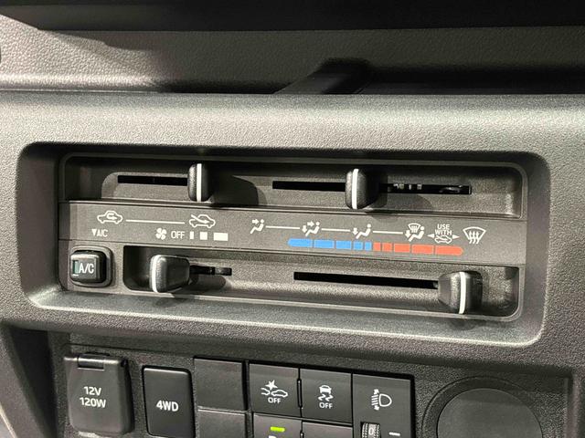 �C�ӂő��삪�ł���}�j���A���G�A�R��