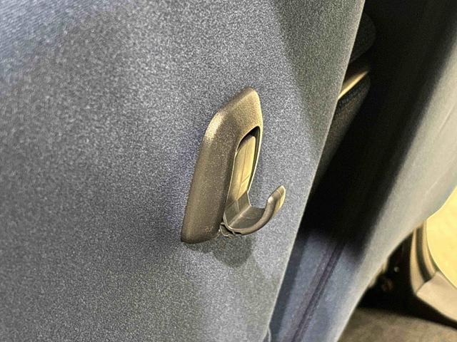 ムーヴキャンバス セオリーＧ　バックモニター対応　電動パーキングブレーキ　ＬＥＤオートライト・フォグランプ　電動パーキングブレーキ　プッシュボタンスタート　セキュリティアラーム　バックカメラ　両側パワースライドドアウエルカムオープン機能　オート電動格納式ドアミラー（35枚目）