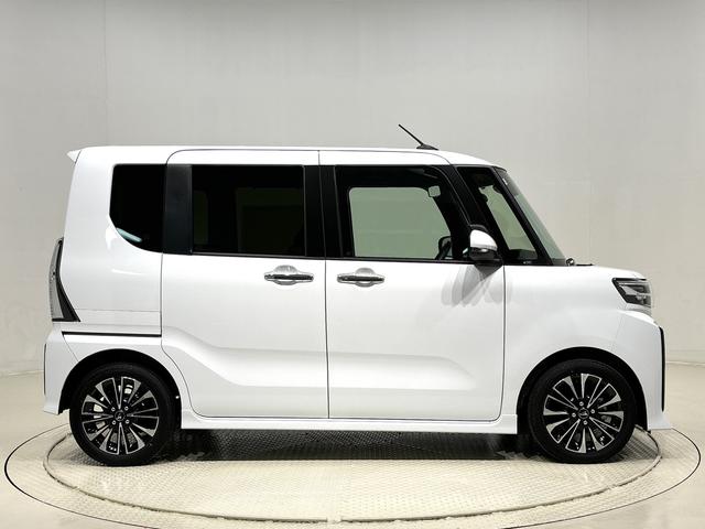 タント カスタムＲＳ　バックモニター対応　電動パーキングブレーキ　ＬＥＤオートライト　パワースライドドアウェルカムオープン機能　オート電動格納式ドアミラー　助手席ロングスライド　助手席イージークローザー　アルミホイール　キーフリーシステム（7枚目）