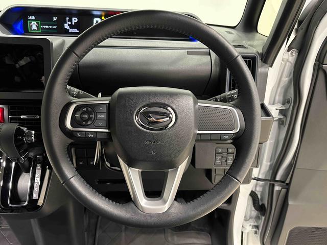 タント カスタムＲＳ　バックモニター対応　電動パーキングブレーキ　ＬＥＤオートライト　パワースライドドアウェルカムオープン機能　オート電動格納式ドアミラー　助手席ロングスライド　助手席イージークローザー　アルミホイール　キーフリーシステム（12枚目）