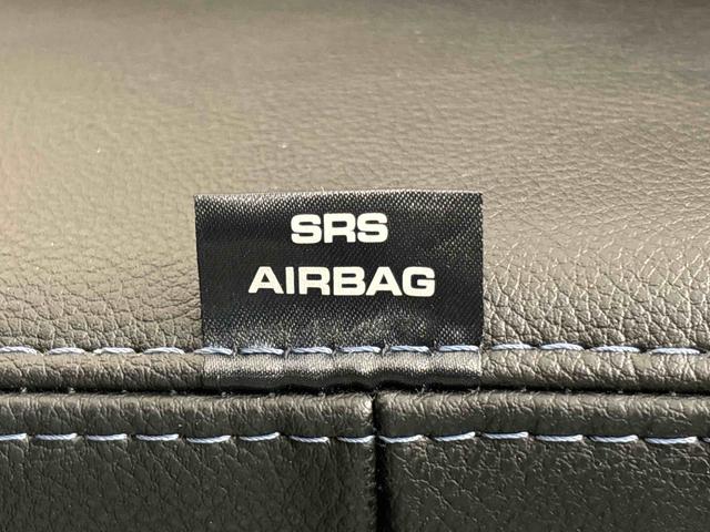 タント カスタムＲＳ　バックモニター対応　電動パーキングブレーキ　ＬＥＤオートライト　パワースライドドアウェルカムオープン機能　オート電動格納式ドアミラー　助手席ロングスライド　助手席イージークローザー　アルミホイール　キーフリーシステム（29枚目）