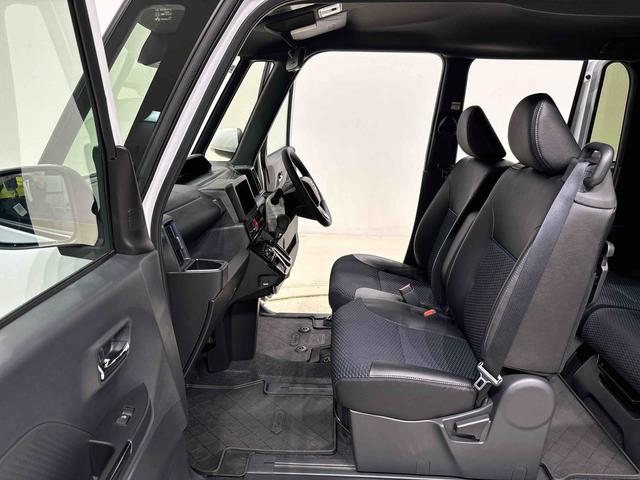 タント カスタムＲＳ　バックモニター対応　電動パーキングブレーキ　ＬＥＤオートライト　パワースライドドアウェルカムオープン機能　オート電動格納式ドアミラー　助手席ロングスライド　助手席イージークローザー　アルミホイール　キーフリーシステム（34枚目）