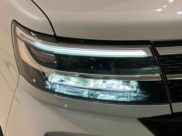 タント カスタムＲＳ　バックモニター対応　電動パーキングブレーキ　ＬＥＤオートライト　パワースライドドアウェルカムオープン機能　オート電動格納式ドアミラー　助手席ロングスライド　助手席イージークローザー　アルミホイール　キーフリーシステム（46枚目）