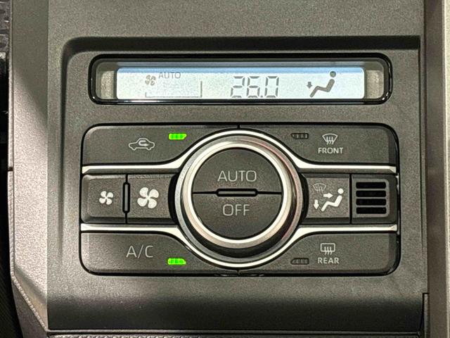 タフト Ｇターボ　ダーククロムベンチャー　バックモニター対応　スカイフィールトップ　クロムパック　メッキパック　シルバーアンダーガーニッシュ　インテリアアクセント　ＬＥＤオートハイビーム＆フォグランプ　電動パーキングブレーキ　バックカメラ　アルミホイール（17枚目）