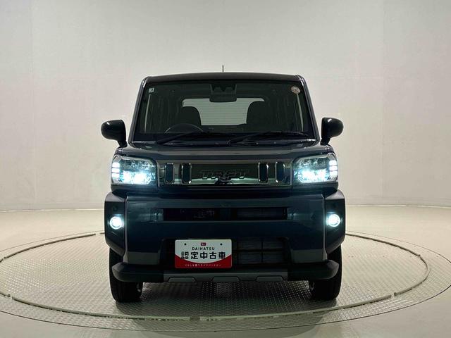 タフト Ｇ　ダーククロムベンチャー　バックモニター　シートヒーター　スカイフィールトップ　クロムパック　メッキパック　シルバーアンダーガーニッシュ　インテリアアクセント　ＬＥＤオートライト＆フォグランプ　電動パーキングブレーキ　バックカメラ　アルミホイール（43枚目）