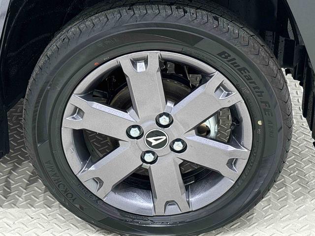 タフト Ｇ　ダーククロムベンチャー　バックモニター　シートヒーター　スカイフィールトップ　クロムパック　メッキパック　シルバーアンダーガーニッシュ　インテリアアクセント　ＬＥＤオートライト＆フォグランプ　電動パーキングブレーキ　バックカメラ　アルミホイール（47枚目）