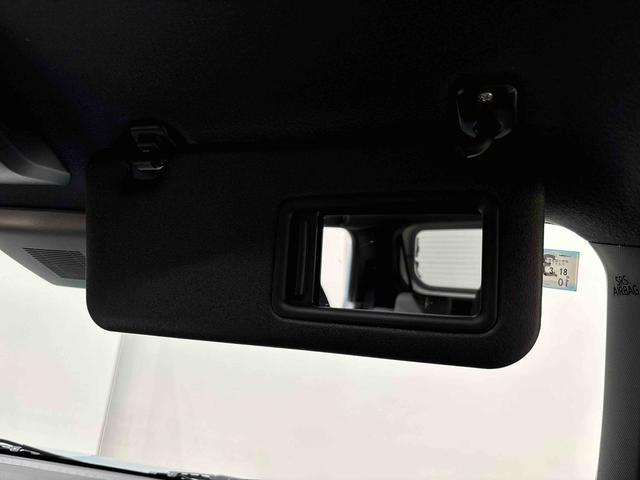 タフト Ｇターボ　クロムベンチャー　全車速追従機能付ＡＣＣ　純正ナビ装着用アップグレードパック　本革巻ステアリングホイール　電動パーキングブレーキ　オートブレーキホールド機能　運転席・助手席シートヒーター　運転席シートリフター　チルトステアリング（27枚目）