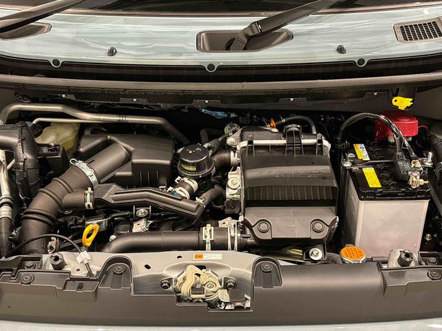 タフト Ｇターボ　クロムベンチャー　全車速追従機能付ＡＣＣ　純正ナビ装着用アップグレードパック　本革巻ステアリングホイール　電動パーキングブレーキ　オートブレーキホールド機能　運転席・助手席シートヒーター　運転席シートリフター　チルトステアリング（42枚目）