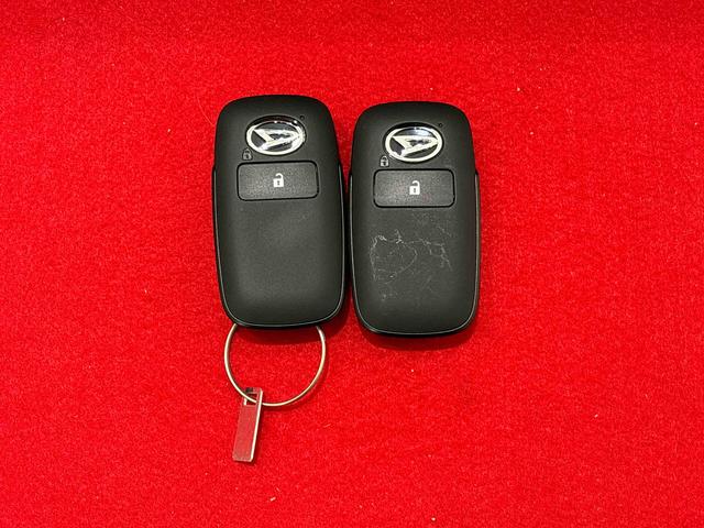 タフト Ｇターボ　クロムベンチャー　全車速追従機能付ＡＣＣ　純正ナビ装着用アップグレードパック　本革巻ステアリングホイール　電動パーキングブレーキ　オートブレーキホールド機能　運転席・助手席シートヒーター　運転席シートリフター　チルトステアリング（48枚目）