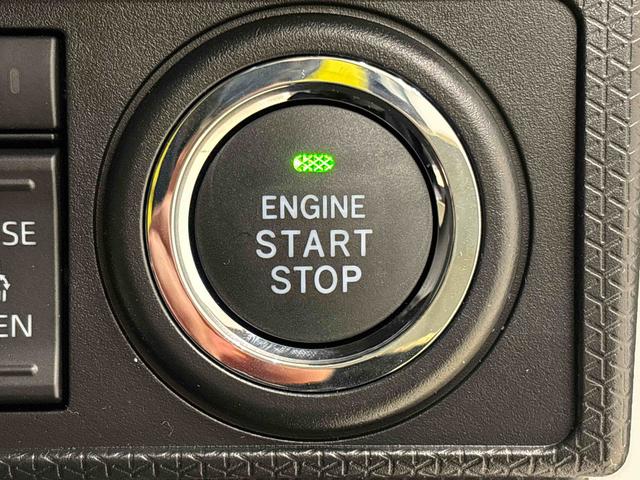 �G���W���n���̓v�b�V���X�^�[�g�Ŋy�X���d�q�J�[�h�L�[���g�т��Ă���΁A�u���[�L�𓥂݂Ȃ���{�^�������������ŁA�G���W���̎n�����X�}�[�g�ɍs���܂���