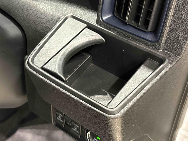 �^�]�ȑ��@�荞�ݎ��J�b�v�z���_�[