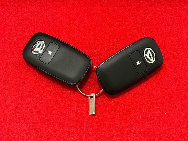 タフト Gターボ クロムベンチャー バックモニター シートヒーター スカイフィールトップ クロムパック メッキパック シルバーアンダーガーニッシュ インテリアアクセント LEDオートハイビーム&フォグランプ 電動パーキングブレーキ バックカメラ アルミホイール(48枚目)