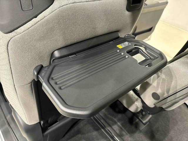 タント Ｘ　両側スライド片側電動スライドドア　キーフリーシステム　純正ナビ装着用アップグレードパック　運転席・助手席シートヒーター　電動式パワーステアリング　オートブレーキホールド機能　運転席シートリフター　チルトステアリング　格納式リヤドアサンシェード（35枚目）