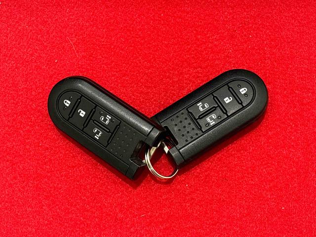 �d�q�J�[�h�L�[���g�т��Ă���΁A���N�G�X�g�X�C�b�`�����������Ńh�A�̎{���Ɖ������s���܂��B����������h�~�ɖ𗧂C���r���C�U�[�@�\�t���ł��B