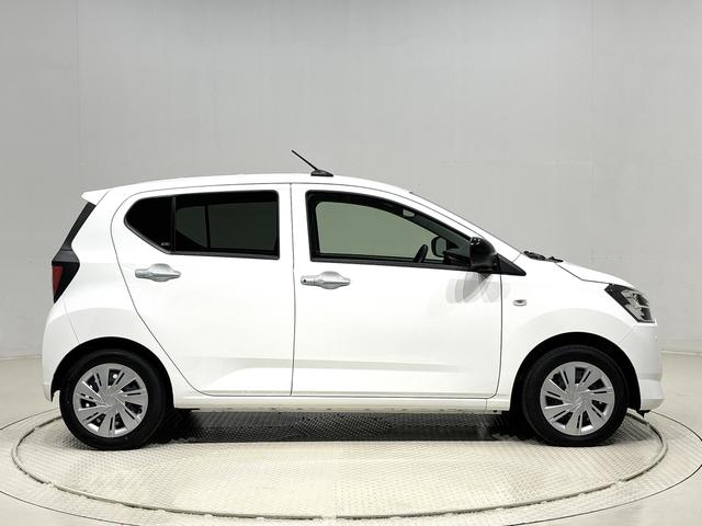 ミライース Ｘ　リミテッドＳＡＩＩＩ　ＬＥＤヘッドランプ　セキュリティアラーム　コーナーセンサー　１４インチフルホイールキャップ　キーレスエントリー　電動格納式ドアミラー　ショツピングフック　マニュアルエアコン（7枚目）