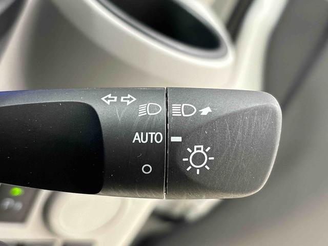 ミライース Ｘ　リミテッドＳＡＩＩＩ　ＬＥＤヘッドランプ　セキュリティアラーム　コーナーセンサー　１４インチフルホイールキャップ　キーレスエントリー　電動格納式ドアミラー　ショツピングフック　マニュアルエアコン（22枚目）