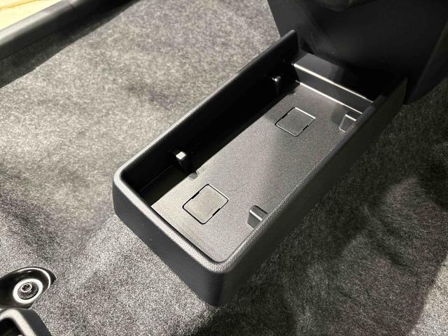 ミライース Ｘ　リミテッドＳＡＩＩＩ　ＬＥＤヘッドランプ　セキュリティアラーム　コーナーセンサー　１４インチフルホイールキャップ　キーレスエントリー　電動格納式ドアミラー　ショツピングフック　マニュアルエアコン（26枚目）