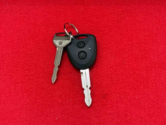 ミライース Ｘ　リミテッドＳＡＩＩＩ　ＬＥＤヘッドランプ　セキュリティアラーム　コーナーセンサー　１４インチフルホイールキャップ　キーレスエントリー　電動格納式ドアミラー　ショツピングフック　マニュアルエアコン（43枚目）