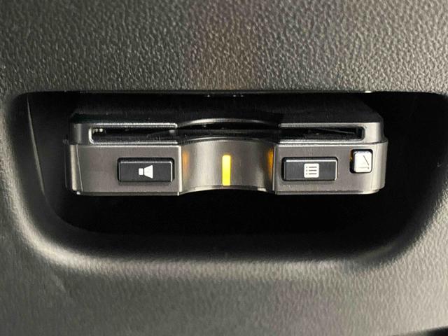 �d�s�b�J�[�h��}�����邱�Ƃō������H�𗘗p����ۂ̎x�������L���b�V�����X�ɂȂ�����A�d�s�b�X�}�[�g�C���^�[�`�F���W�����p�ł�����A�ƂĂ��֗��ȃA�C�e���ł��I�ۏ؂͏C���ۏ؂݂̂ƂȂ�܂��B