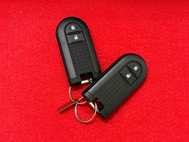 �d�q�J�[�h�L�[���g�т��Ă���΁A���N�G�X�g�X�C�b�`�����������Ńh�A�̎{���Ɖ������s���܂��B����������h�~�ɖ𗧂C���r���C�U�[�@�\�t���ł��B