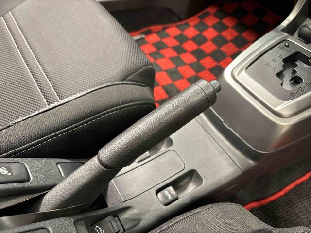 �N���V�J�����I�[�\�h�b�N�X�Ȏ�����T�C�h�u���[�L���o�[�B