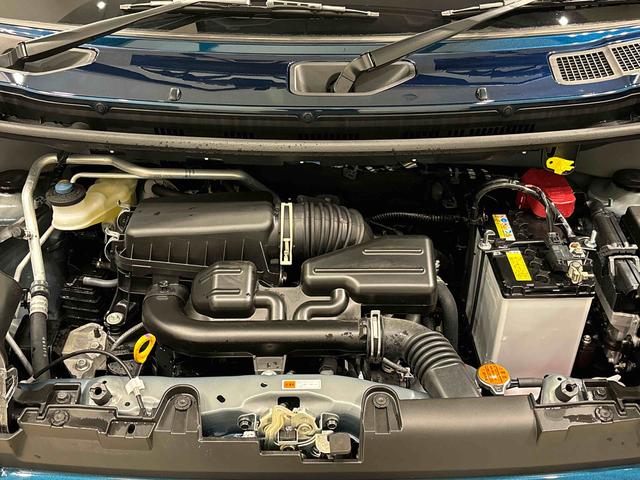 タフト Ｇ　ダーククロムベンチャー　バックカメラ付き　スカイフィールトップ　クロムパック　メッキパック　シルバーアンダーガーニッシュ　インテリアアクセント　ＬＥＤオートライト＆フォグランプ　電動パーキングブレーキ　バックカメラ　アルミホイール（42枚目）