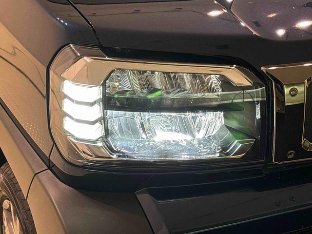 タフト Ｇ　ダーククロムベンチャー　バックカメラ付き　スカイフィールトップ　クロムパック　メッキパック　シルバーアンダーガーニッシュ　インテリアアクセント　ＬＥＤオートライト＆フォグランプ　電動パーキングブレーキ　バックカメラ　アルミホイール（44枚目）