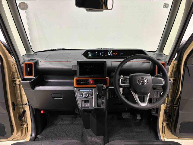 タント ファンクロスターボ　バックモニター　前席シートヒーター　電動パーキングブレーキ　後席両側パワースライドドア　サイドエアバッグ　ＬＥＤヘッドライト・フォグランプ　プッシュボタンスタート　オートライト　セキュリティーアラーム　純正１５インチアルミホイール（11枚目）