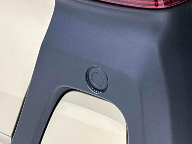 タント ファンクロスターボ　バックモニター　前席シートヒーター　電動パーキングブレーキ　後席両側パワースライドドア　サイドエアバッグ　ＬＥＤヘッドライト・フォグランプ　プッシュボタンスタート　オートライト　セキュリティーアラーム　純正１５インチアルミホイール（37枚目）