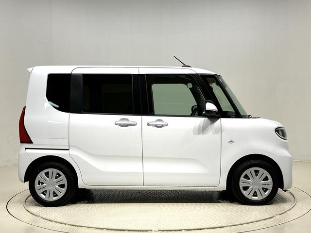 タント X LEDオートライト パワースライドドアウェルカムオープン機能 電動パーキングブレーキ 運転席助手席シートヒーター フルホイールキャツプ キーフリーシステム オート電動格納式ドアミラー(7枚目)