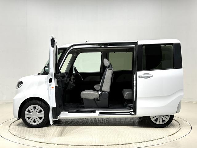 タント X LEDオートライト パワースライドドアウェルカムオープン機能 電動パーキングブレーキ 運転席助手席シートヒーター フルホイールキャツプ キーフリーシステム オート電動格納式ドアミラー(8枚目)