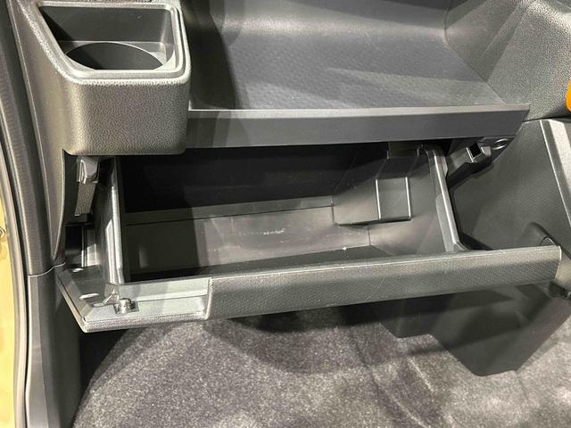 �����Ɏ��o���A���܂��鑽�ʂȎ��[���t���Ă܂�