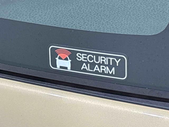 �s���Ƀh�A���J����Ǝ����u�U�[����A�O���ɃN���N�V�����ňُ�����m�点����Z�L�����e�B�A���[��