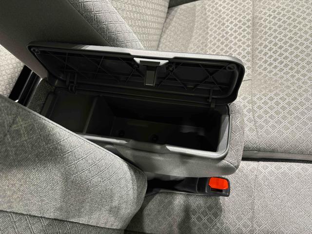 タント Ｘ　バックモニター　電動パーキングブレーキ　シートヒーター　ＬＥＤオートライト　パワースライドドアウェルカムオープン機能　電動格納式ドアミラー　助手席ロングスライド　助手席イージークローザー　　セキュリティアラーム　キーフリーシステム（30枚目）