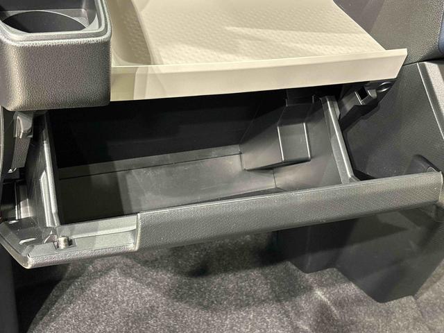 タント Ｘ　バックモニター　電動パーキングブレーキ　シートヒーター　ＬＥＤオートライト　パワースライドドアウェルカムオープン機能　電動格納式ドアミラー　助手席ロングスライド　助手席イージークローザー　　セキュリティアラーム　キーフリーシステム（32枚目）