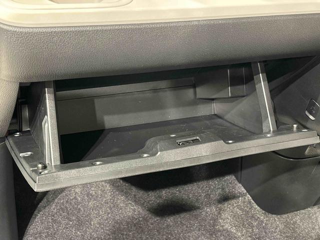 ムーヴキャンバス ストライプスＧターボ　両側電動スライドドア　バックカメラ付　オーディオレス操作用ステアリングスイッチ　オートライト　オートハイビーム　ＬＥＤヘッドライト　ＬＥＤフォグランプ　前席シートヒーター　ＳＲＳサイドエアバッグ　アダプティブルクルーズコントロール付（33枚目）