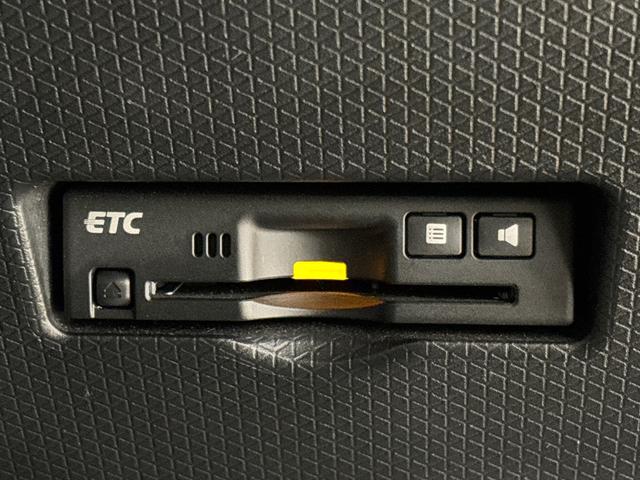 タント カスタムＲＳ　ナビ　パノラマモニター　ＬＥＤオートライト　パワースライドドアウェルカムオープン機能　オート電動格納式ドアミラー　助手席ロングスライド　助手席イージークローザー　アルミホイール　キーフリーシステム（8枚目）