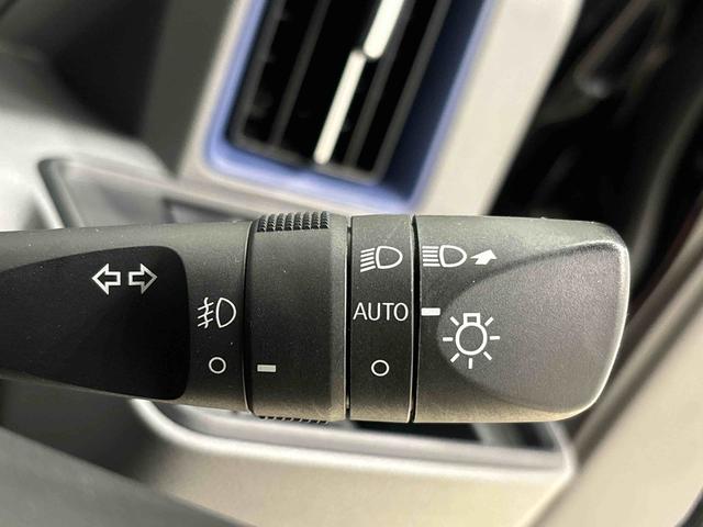 タント カスタムＲＳ　ナビ　パノラマモニター　ＬＥＤオートライト　パワースライドドアウェルカムオープン機能　オート電動格納式ドアミラー　助手席ロングスライド　助手席イージークローザー　アルミホイール　キーフリーシステム（25枚目）